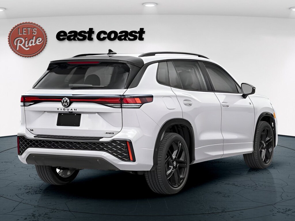 New 2026 Volkswagen Tiguan SE R-Line Black SUV