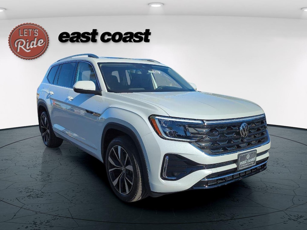 New 2026 Volkswagen Atlas 2.0T SEL Premium R-Line SUV