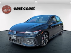 2025 Volkswagen Golf GTI SE Hatchback