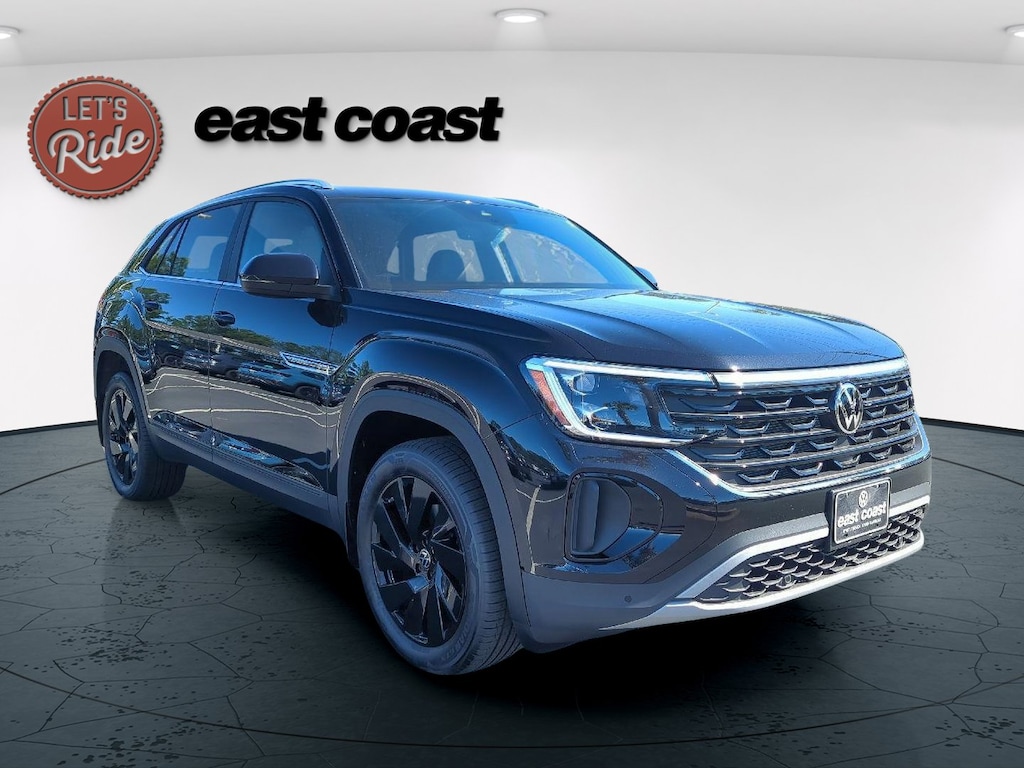 New 2026 Volkswagen Atlas Cross Sport 2.0T SE w/Technology SUV