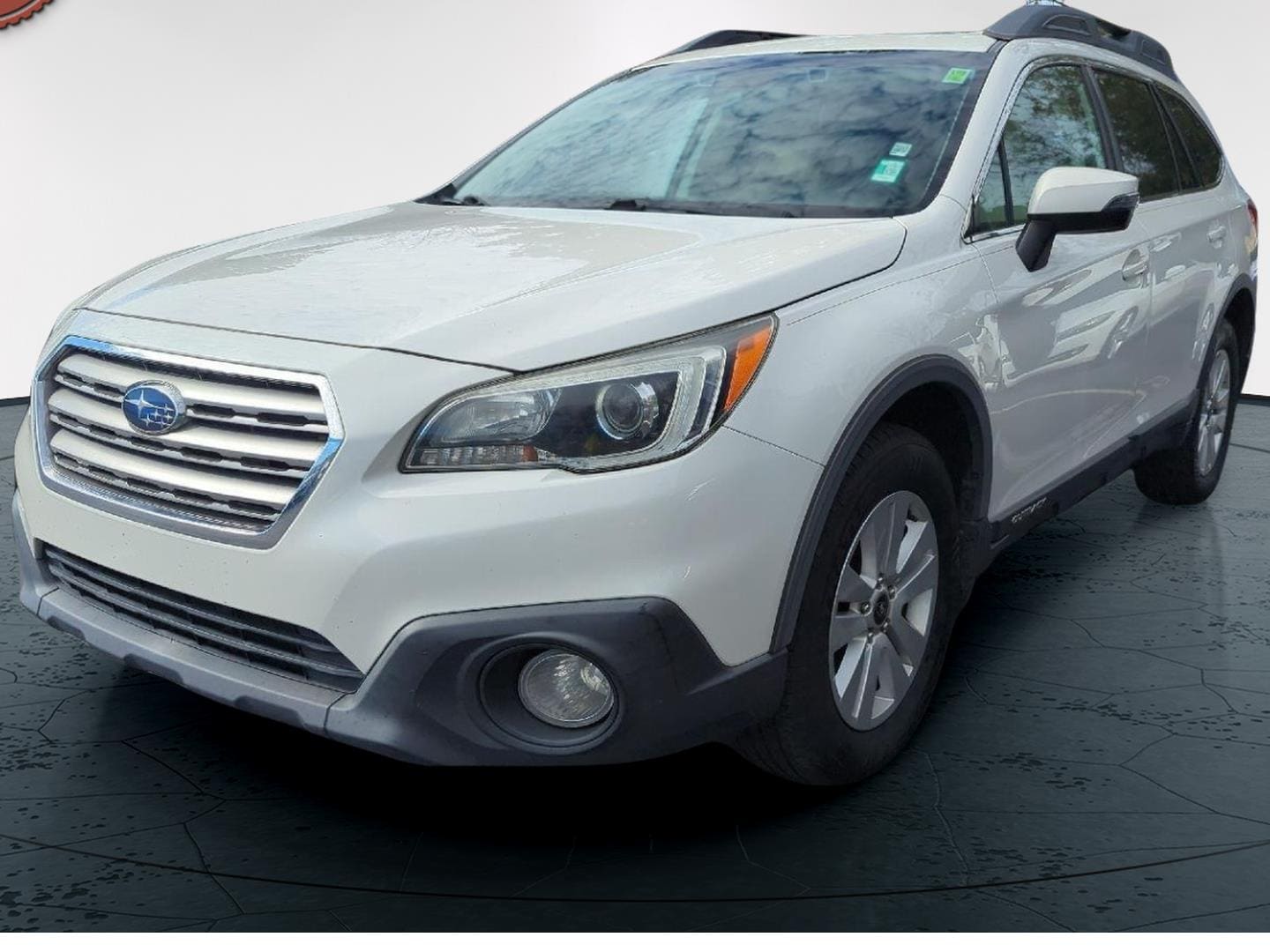 2016 Subaru Outback Premium's photo