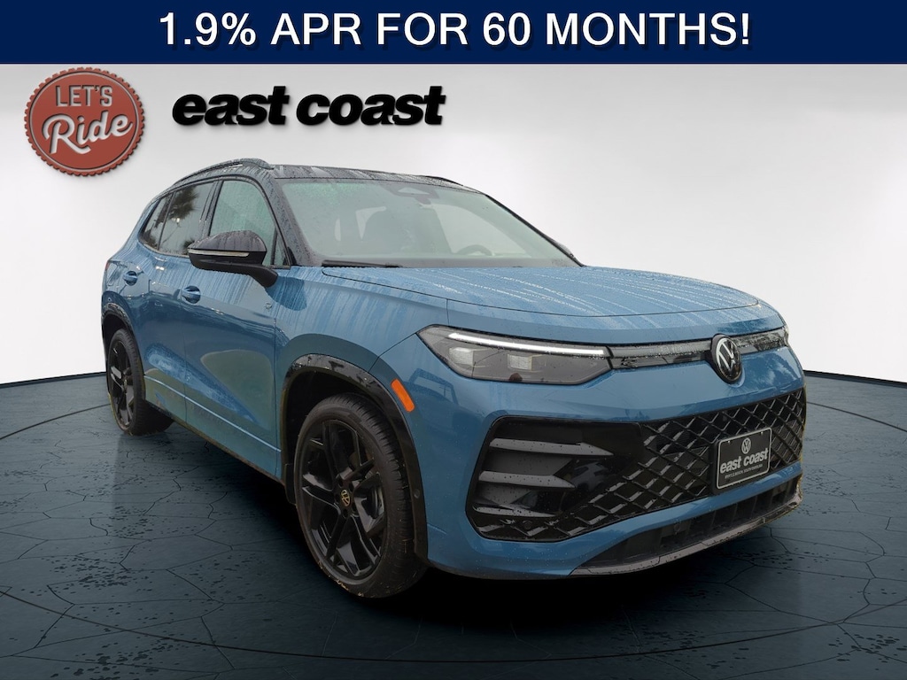 New 2026 Volkswagen Tiguan 2.0T SE R-Line Black SUV