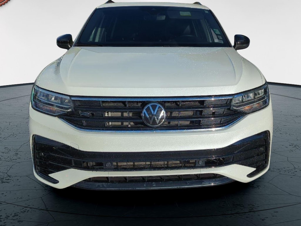 Certified 2023 Volkswagen Tiguan SE R-Line Black SUV