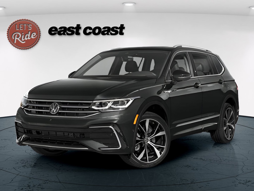 Used 2022 Volkswagen Tiguan SEL R-Line SUV
