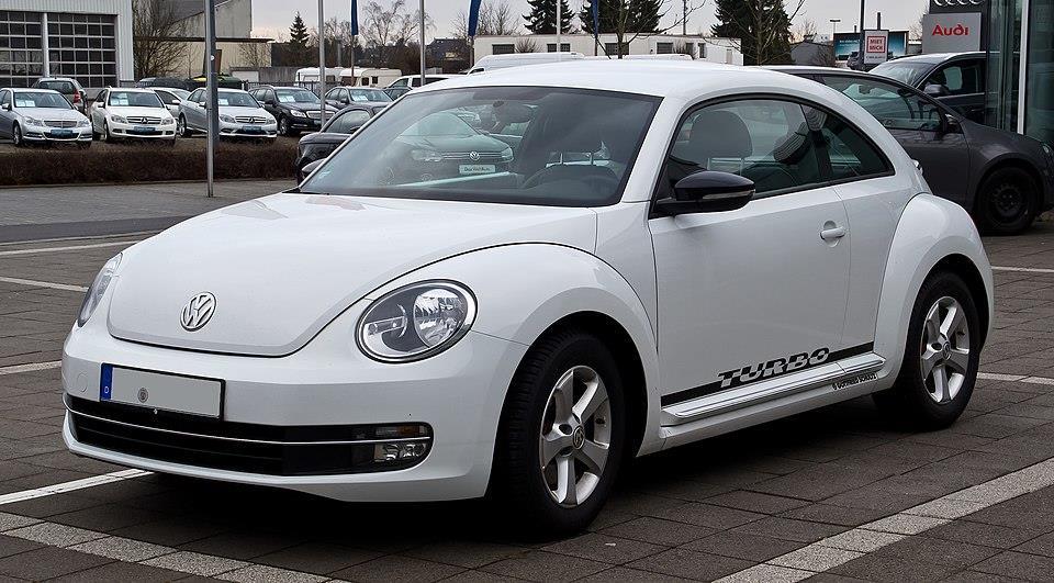 2012 Volkswagen Beetle Hatchback 