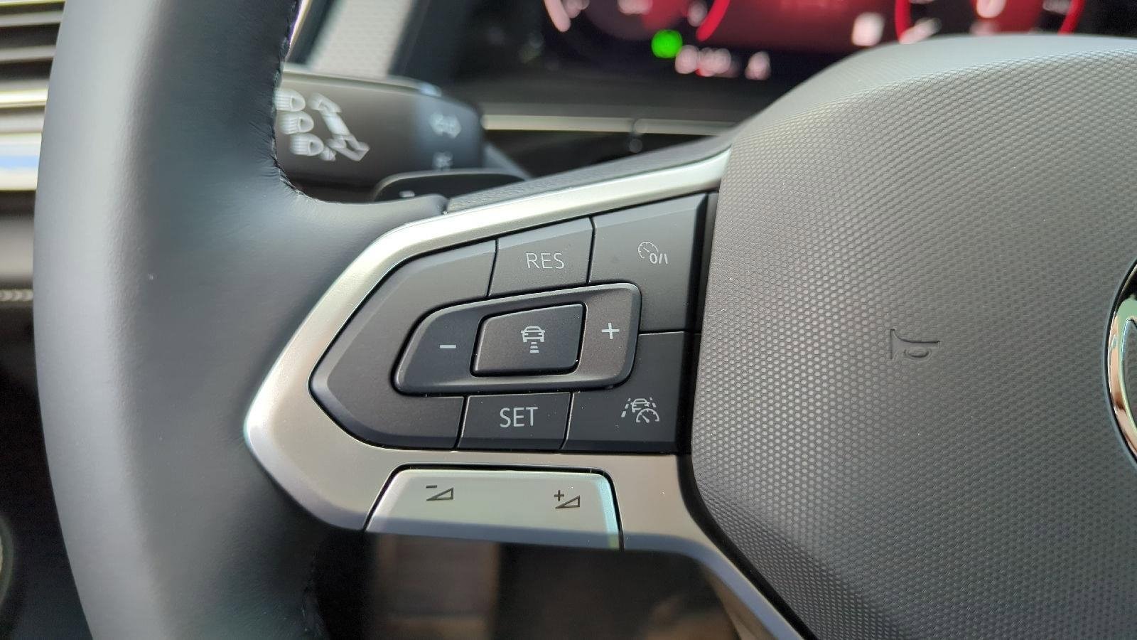2026 Volkswagen Atlas Cross Sport SEL Premium R-LINE - Photo 25