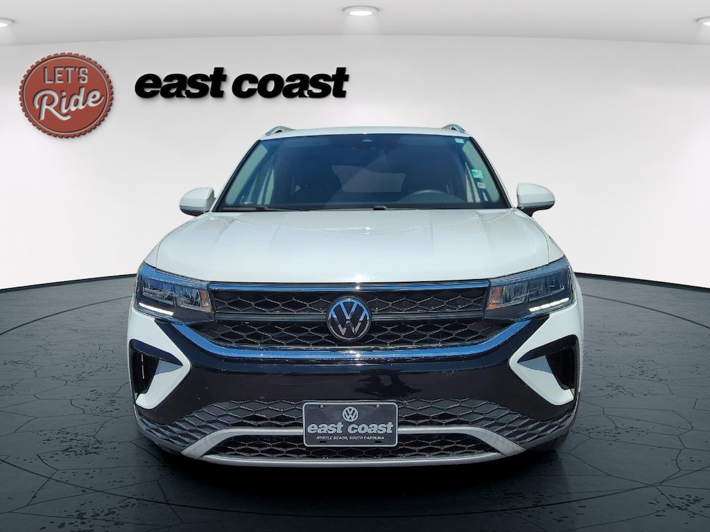 Used 2022 Volkswagen Taos SE SUV