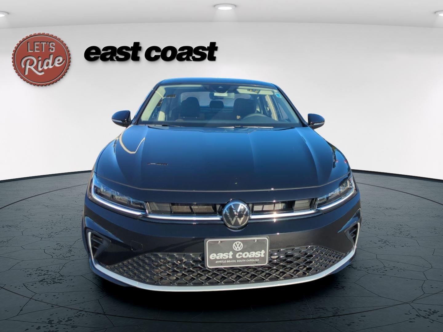 2026 Volkswagen Jetta SEL photo 2