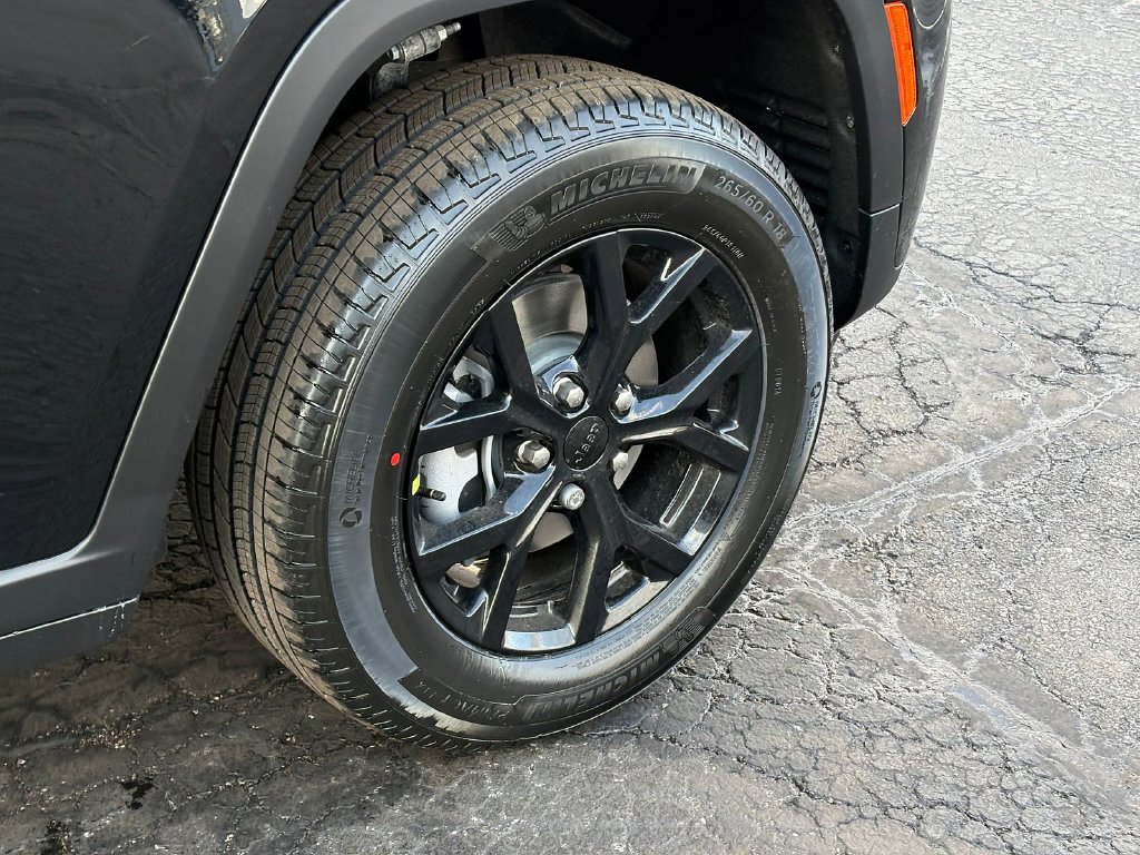 2026 Jeep Grand Cherokee Laredo - Photo 9