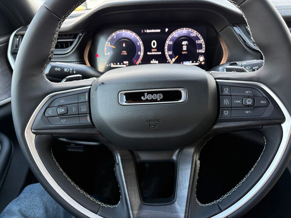 2026 Jeep Grand Cherokee Laredo - Photo 18