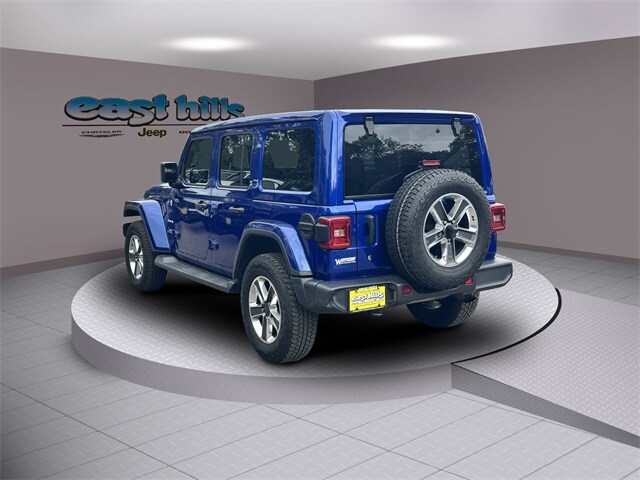 2020 Jeep Wrangler Unlimited Sahara photo 3