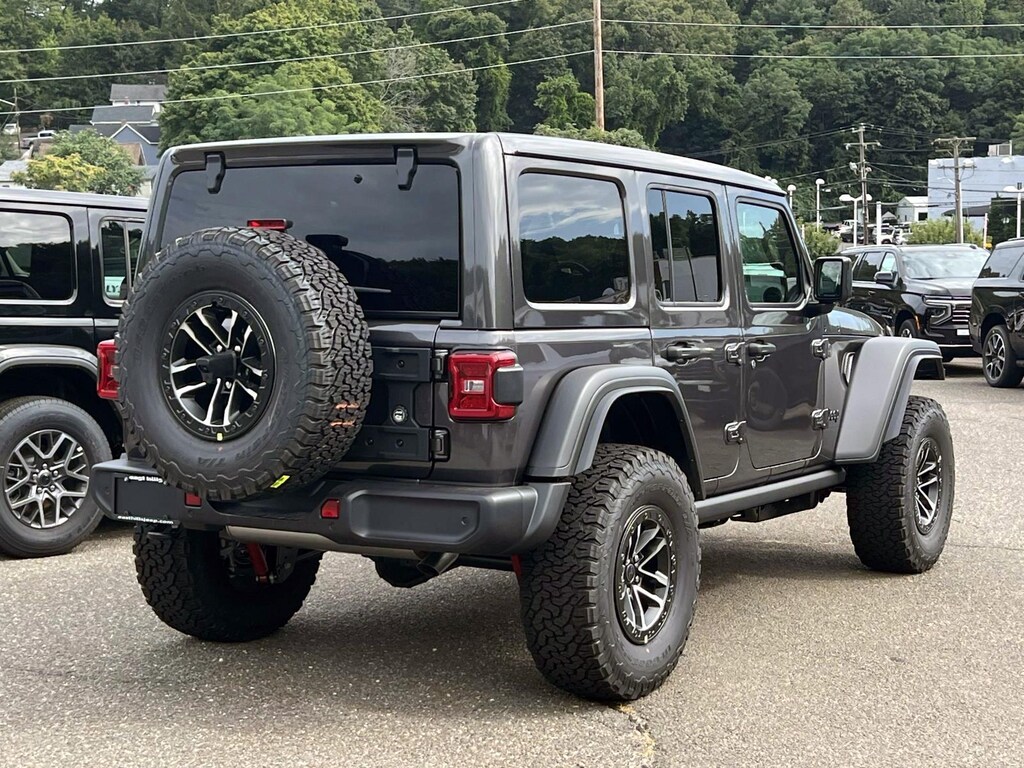 New 2027 Jeep