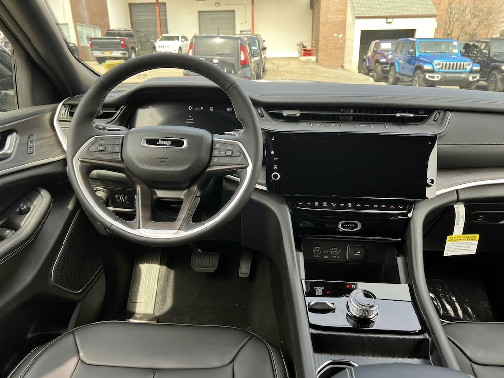 New 2026 Jeep Grand Cherokee Limited Sport Utility