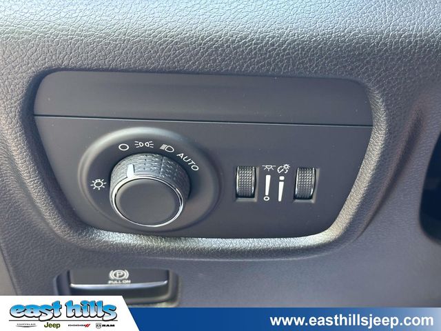 2024 Jeep Grand Cherokee Altitude - Photo 21