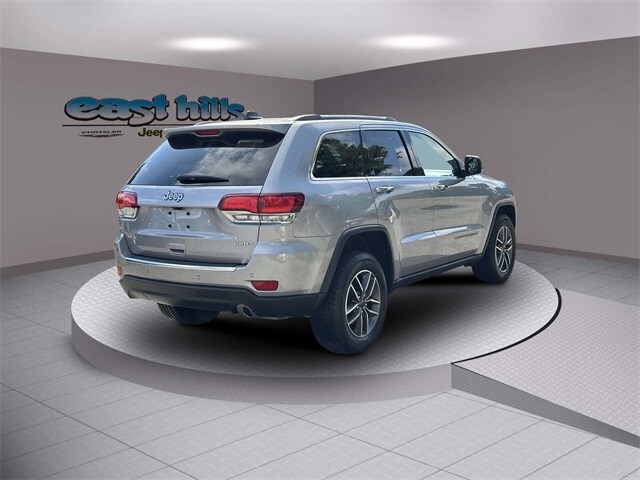 2021 Jeep Grand Cherokee Limited photo 2