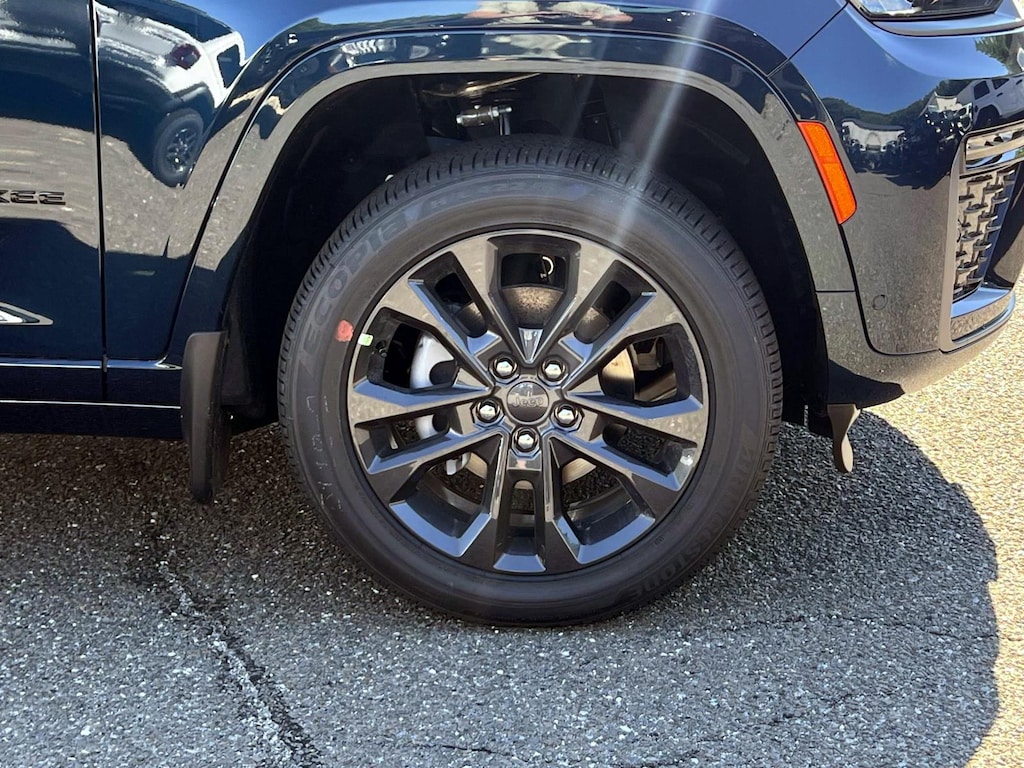 New 2026 Jeep Grand Cherokee Limited Reserve Sport Utility