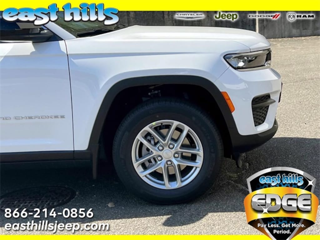 New 2025 Jeep Grand Cherokee LAREDO X 4X4 Sport Utility