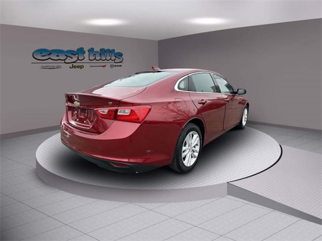 Used 2018 Chevrolet Malibu LT Sedan