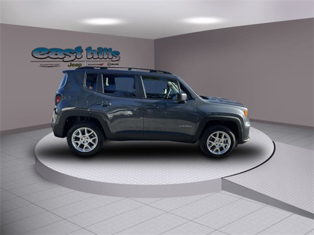 Certified 2022 Jeep Renegade Latitude SUV
