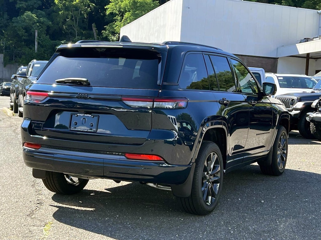 New 2026 Jeep Grand Cherokee Limited Reserve Sport Utility