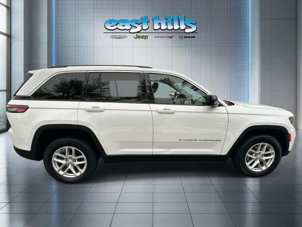 Certified 2024 Jeep Grand Cherokee Laredo X SUV