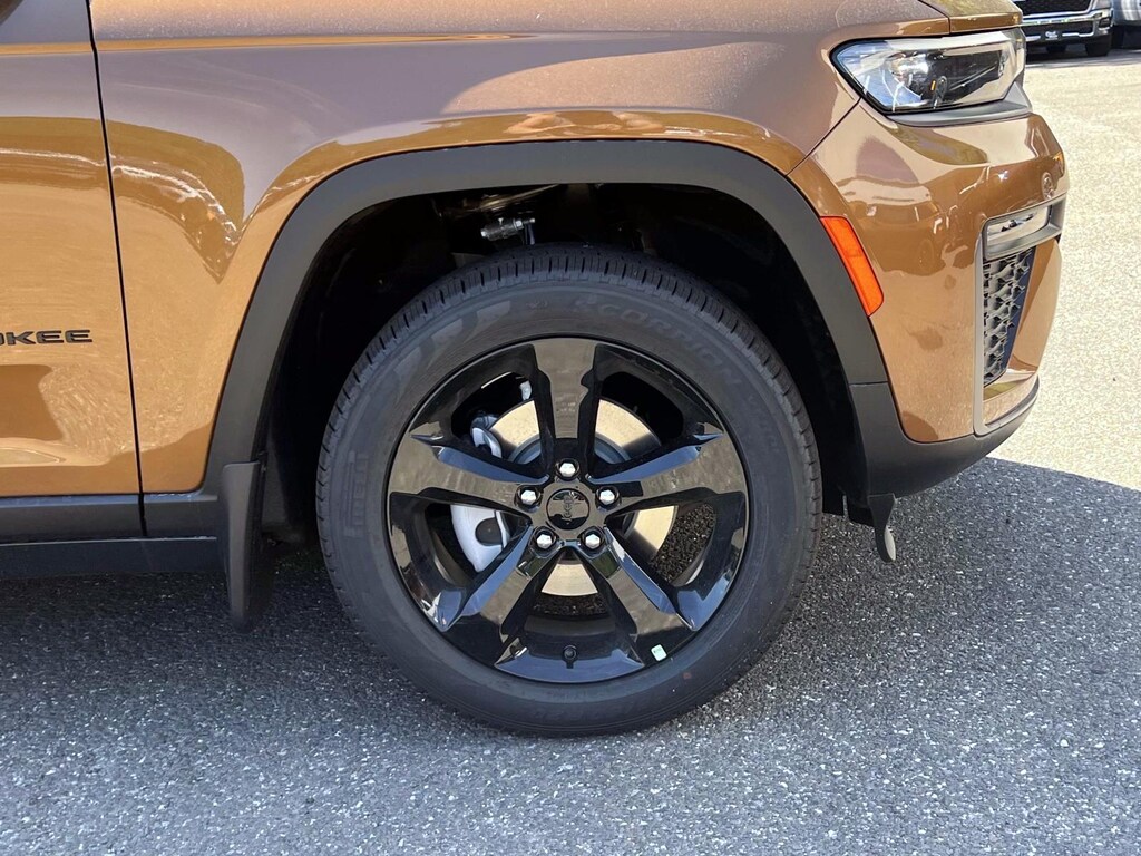 New 2026 Jeep Grand Cherokee Limited Sport Utility
