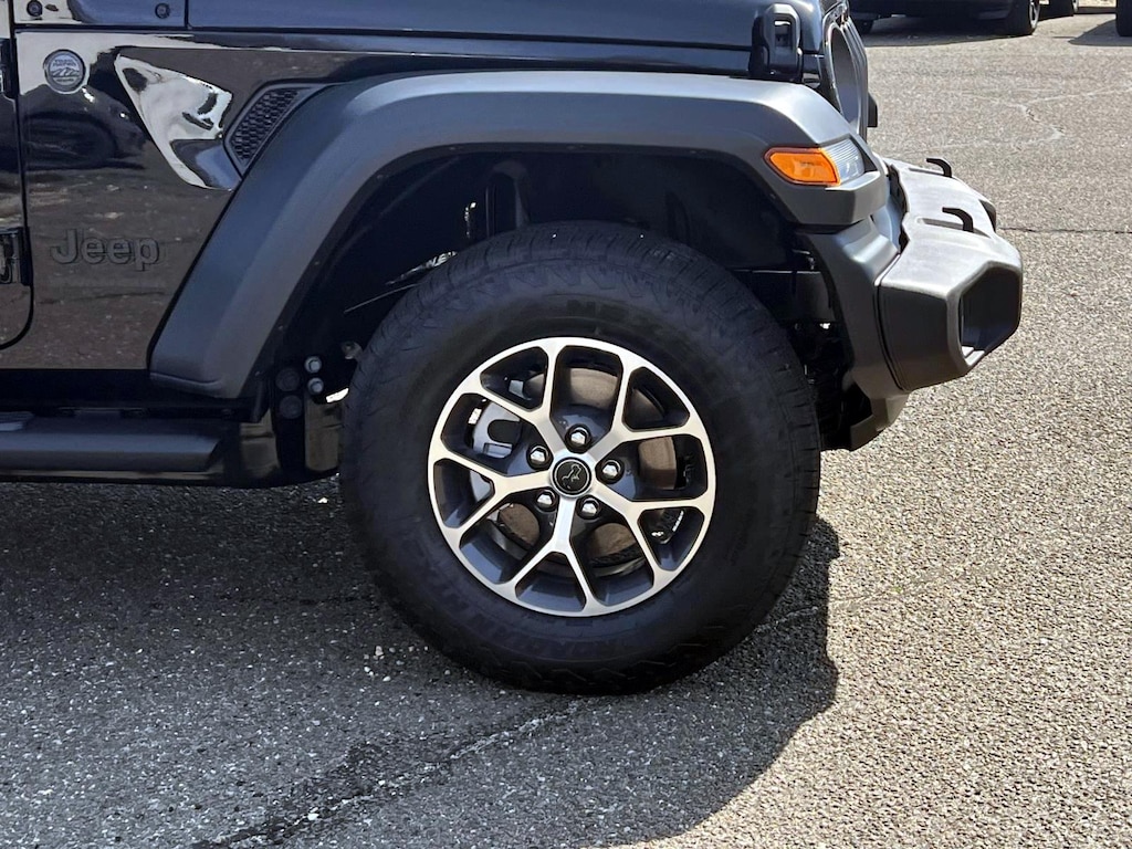 New 2026 Jeep Wrangler Sport S Sport Utility