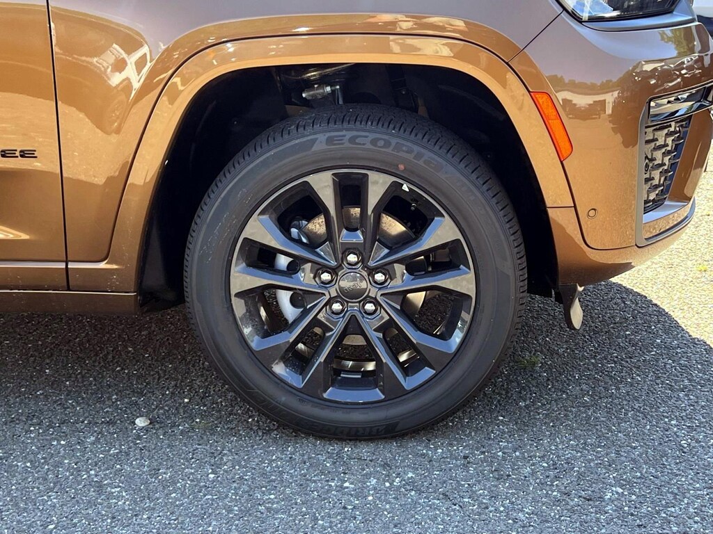 New 2026 Jeep Grand Cherokee LIMITED RESERVE 4X4 Sport Utility