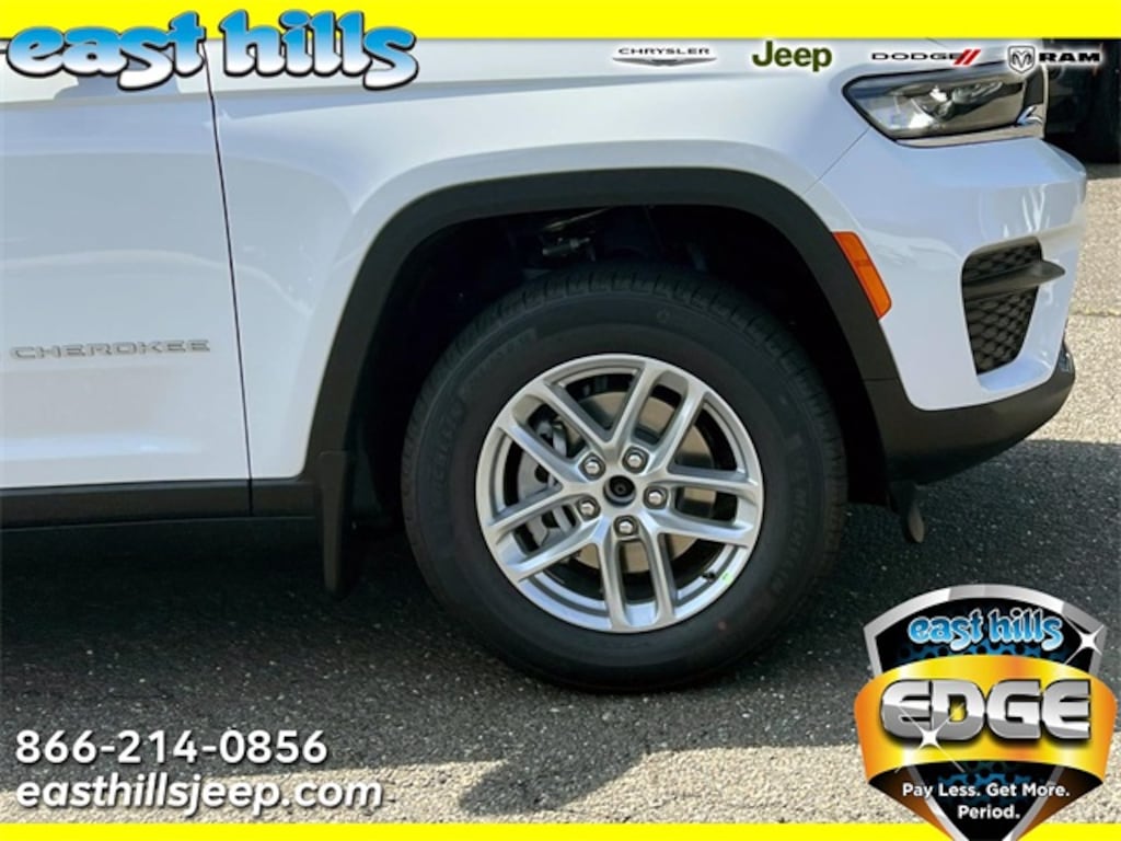 New 2025 Jeep Grand Cherokee LAREDO X 4X4 Sport Utility