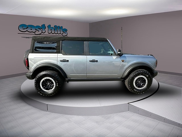 Used 2023 Ford Bronco 4-Door Badlands with VIN 1FMEE5DH3PLB50712 for sale in Greenvale, NY