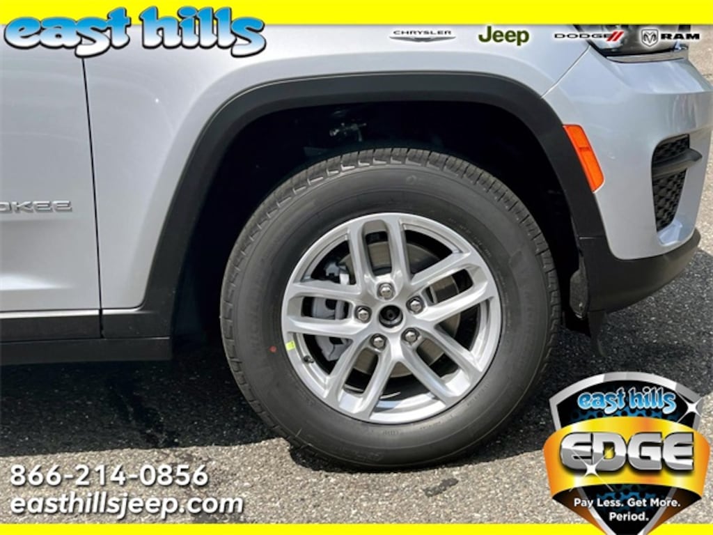 New 2025 Jeep Grand Cherokee LAREDO X 4X4 Sport Utility
