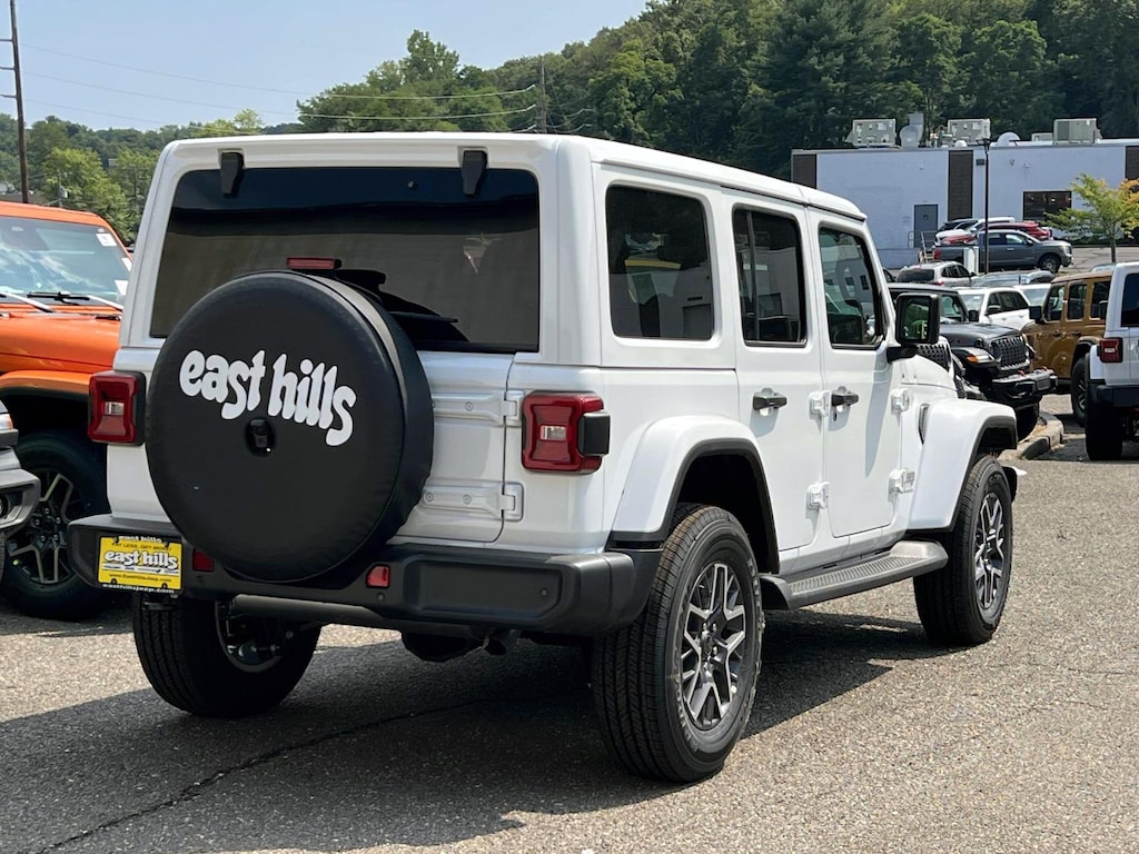 New 2026 Jeep Wrangler Sahara Sport Utility