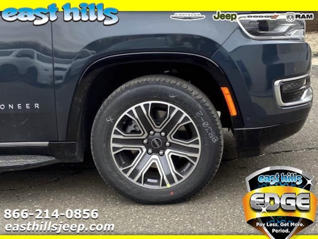 New 2025 Jeep Wagoneer L Base Sport Utility