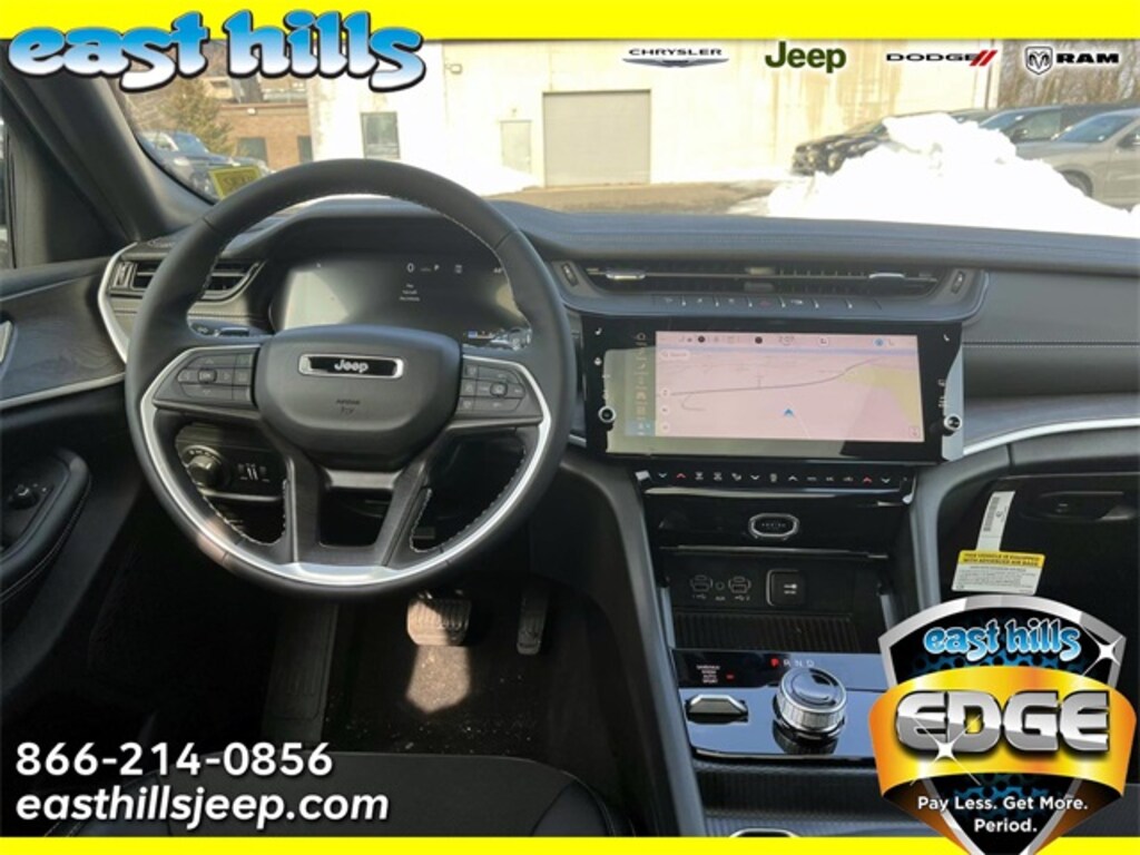 New 2026 Jeep Grand Cherokee Laredo Sport Utility