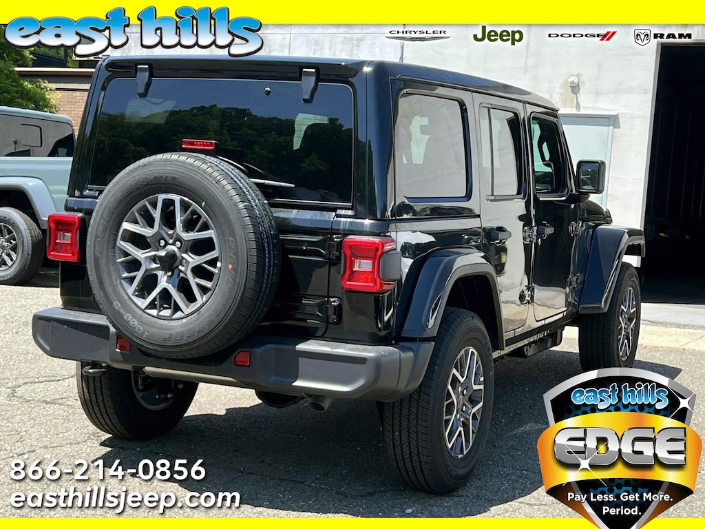 New 2026 Jeep Wrangler 4-DOOR SAHARA Sport Utility