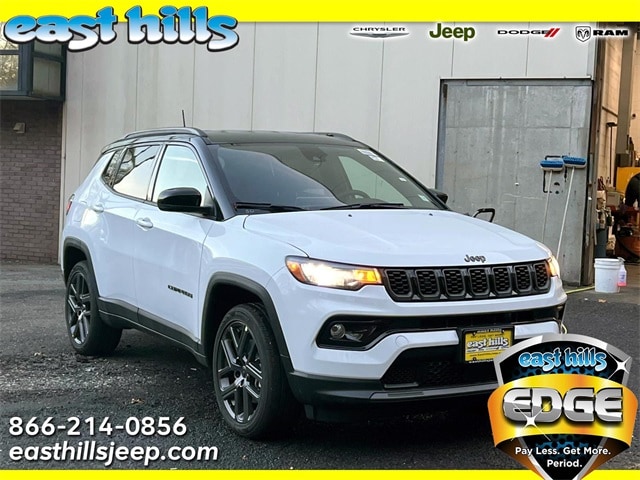 2026 Jeep Compass Limited Altitude's photo
