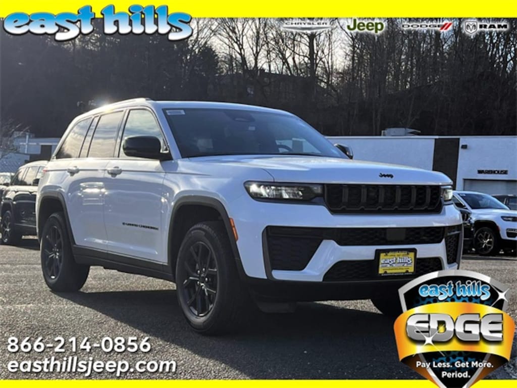 New 2026 Jeep Grand Cherokee Laredo Sport Utility