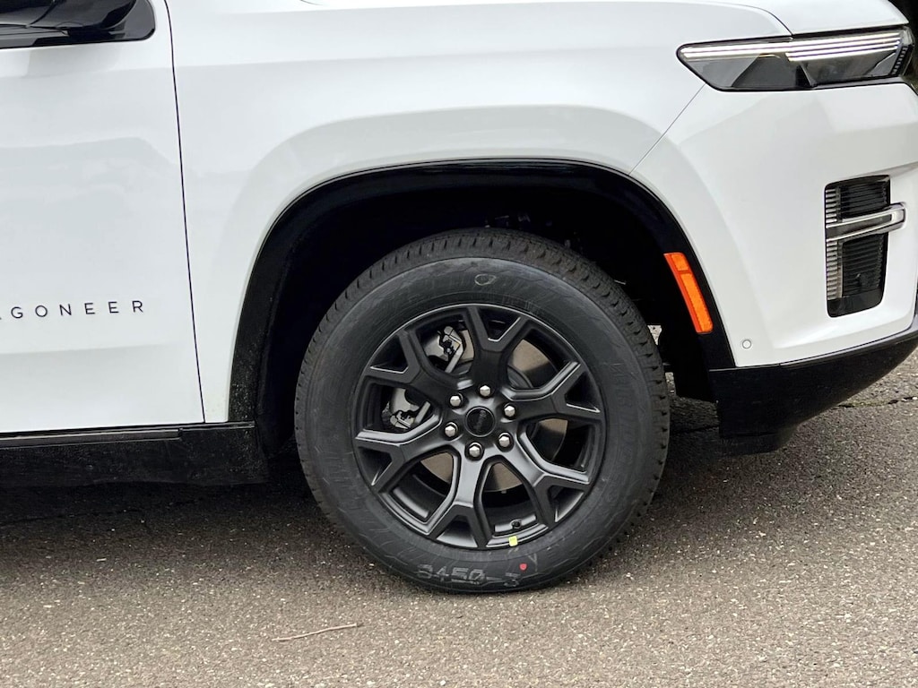New 2026 Jeep Grand Wagoneer L Limited Altitude Sport Utility