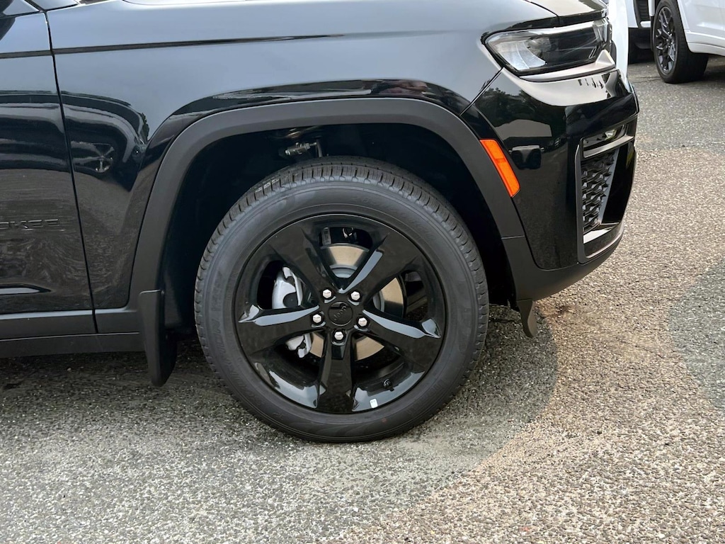 New 2026 Jeep Grand Cherokee Limited Sport Utility