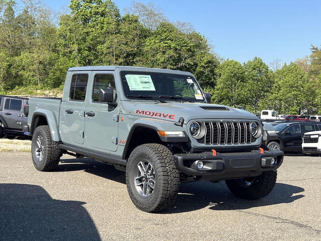 New 2026 Jeep Gladiator MOJAVE X 4X4 Pickup