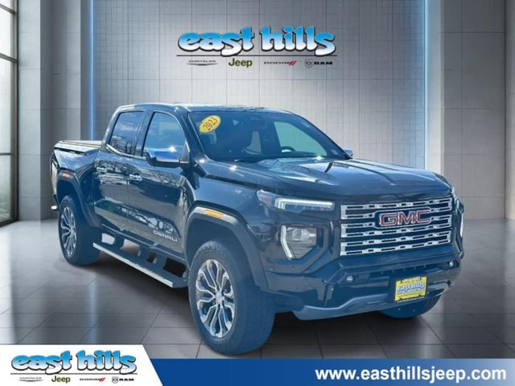 Used 2023 GMC Canyon Denali Truck Crew Cab