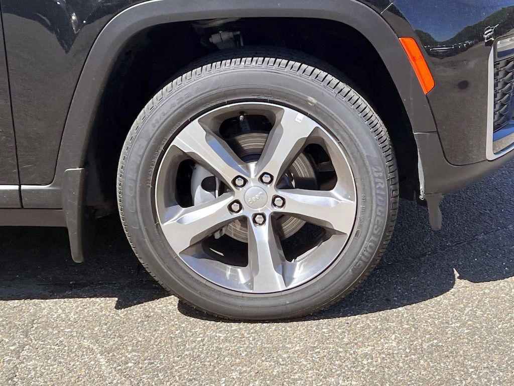 New 2026 Jeep Grand Cherokee Limited Sport Utility