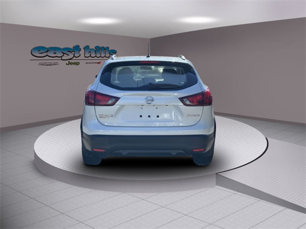 Used 2017 Nissan Rogue Sport SV SUV