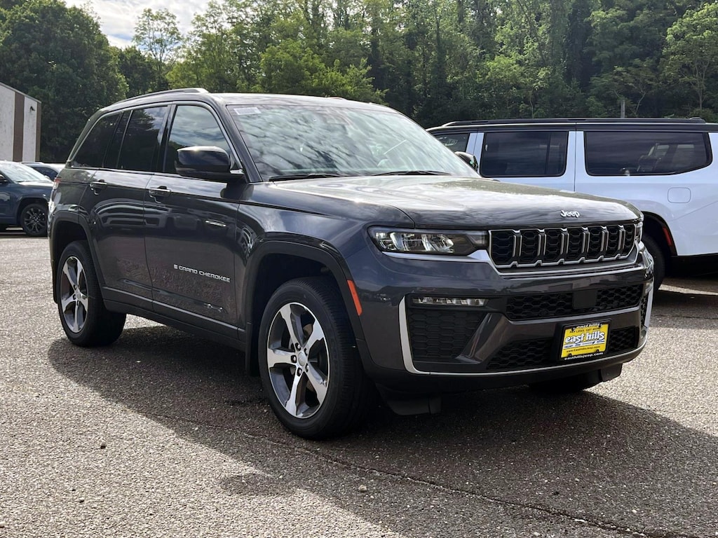 New 2026 Jeep Grand Cherokee Limited Sport Utility
