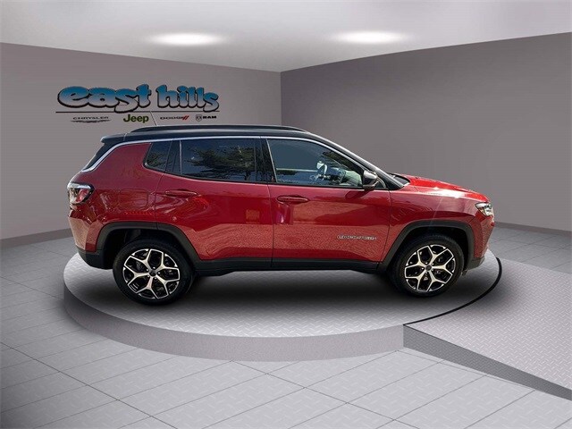 2025 Jeep Compass Limited photo 2