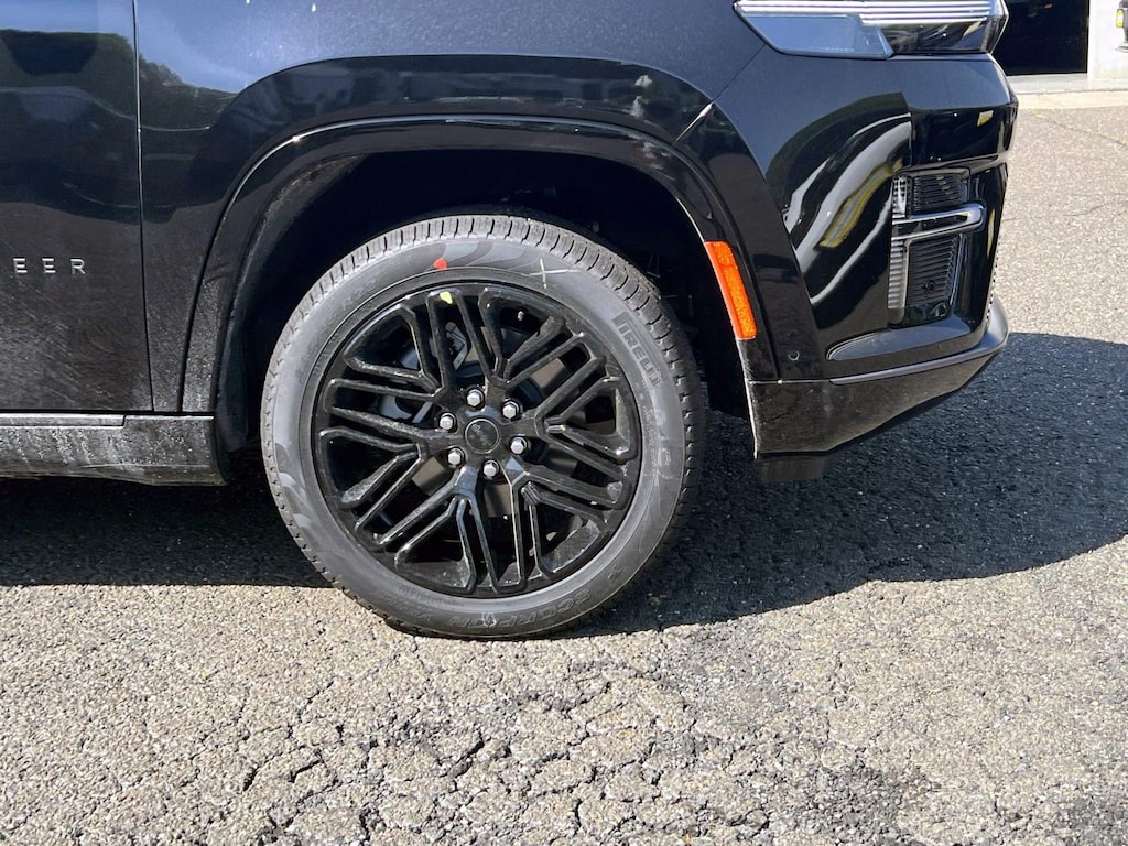 New 2026 Jeep Grand Wagoneer LIMITED RESERVE 4X4 Sport Utility