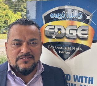 Staff member Jorge Molina from 6a38072df0fe