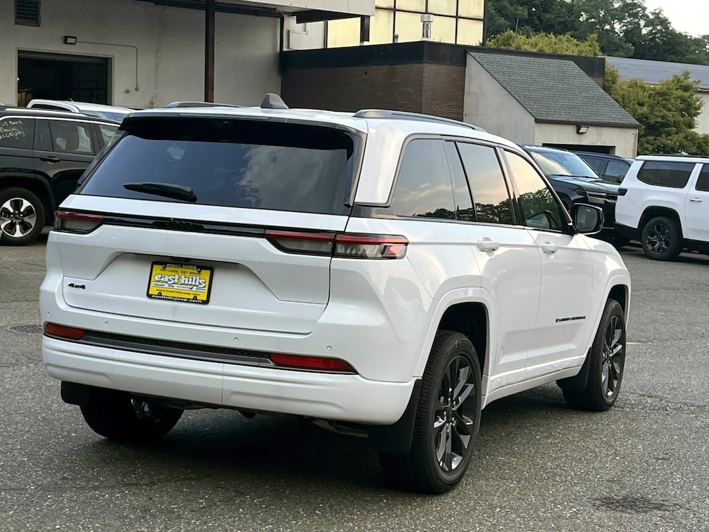 New 2026 Jeep Grand Cherokee LIMITED RESERVE 4X4 Sport Utility