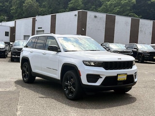 2025 Jeep Grand Cherokee ALTITUDE X 4X4 Sport Utility