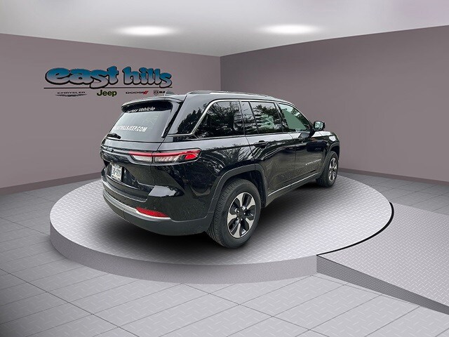 2023 Jeep Grand Cherokee 4xe photo 2